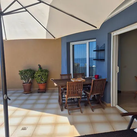 Apartman Sobre El Mar *