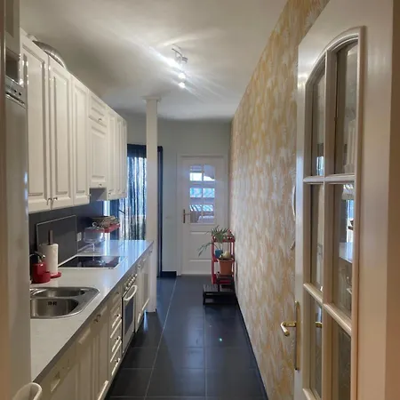 Sobre El Mar Apartment Radazul