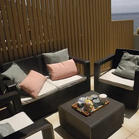 Sobre El Mar Apartment *