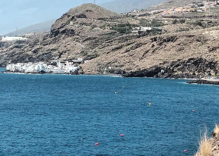 Sobre El Mar Radazul